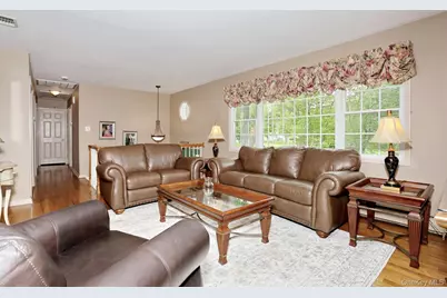 55 Stonewall Lane, Congers, NY 10920 - Photo 4