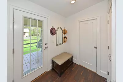 278 Cherry Lane, Suffern, NY 10901 - Photo 16