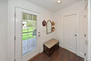 278 Cherry Ln, Suffern, NY 10901 - Photo 16