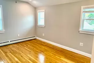 435 Middle Rd, Riverhead, NY 11901 - Photo 10
