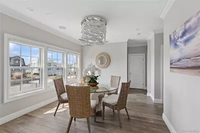 39 Shinnecock Road, East Quogue, NY 11942 - Photo 10