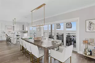 39 Shinnecock Rd, East Quogue, NY 11942 - Photo 12