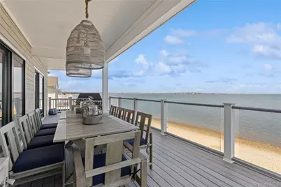 39 Shinnecock Road, East Quogue, NY 11942 - Photo 8