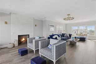 39 Shinnecock Rd, East Quogue, NY 11942 - Photo 2