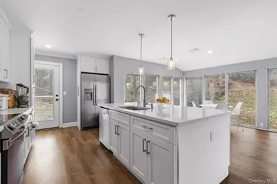 111 Spier Road, Scarsdale, NY 10583 - Photo 18