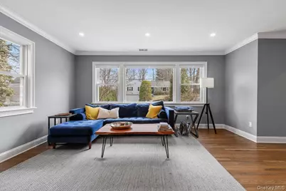 111 Spier Road, Scarsdale, NY 10583 - Photo 10