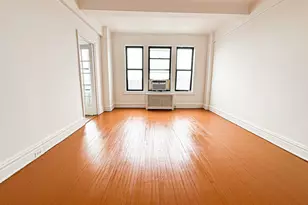 83-00 Talbot St, Kew Gardens, NY 11415 - Photo 2