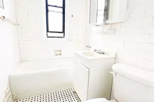 83-00 Talbot St, Kew Gardens, NY 11415 - Photo 8