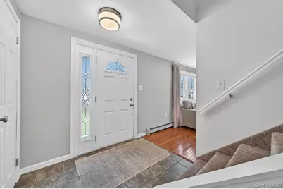 19 Livingston Street, Middletown, NY 10940 - Photo 2
