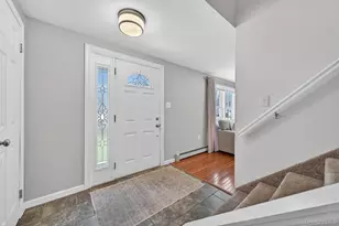 19 Livingston St, Middletown, NY 10940 - Photo 2