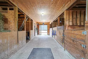 168 Brookfield Ave, Center Moriches, NY 11934 - Photo 24