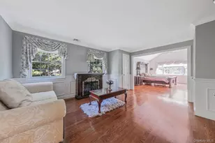 9 Arista Ct, Dix Hills, NY 11746 - Photo 22