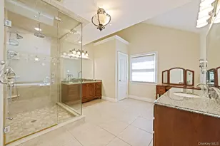 9 Arista Ct, Dix Hills, NY 11746 - Photo 26
