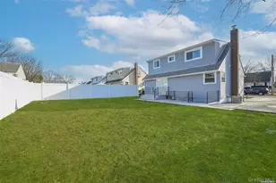 253 Meyer Ave, Valley Stream, NY 11580 - Photo 4