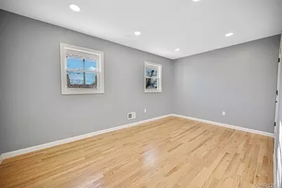 253 Meyer Avenue, Valley Stream, NY 11580 - Photo 16