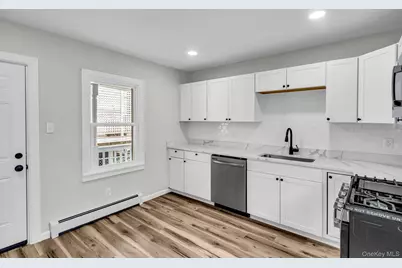 44 Glenwood Avenue, Poughkeepsie, NY 12603 - Photo 4