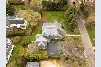 16 Middle Drive, Manhasset, NY 11030 - Photo 20