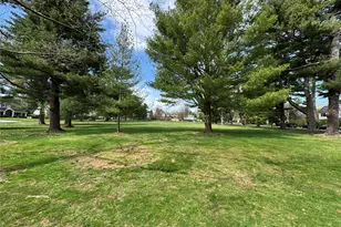 16 Middle Dr, Manhasset, NY 11030 - Photo 24