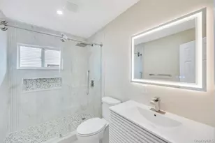 207 August Rd, North Babylon, NY 11703 - Photo 14