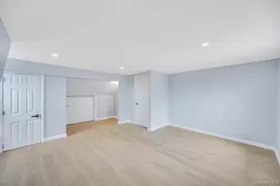 207 August Rd, North Babylon, NY 11703 - Photo 10