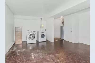 24021 68th Avenue #10, Little Neck, NY 11362 - Photo 20