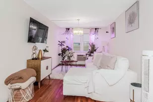 240-21 68th Ave, Little Neck, NY 11362 - Photo 14