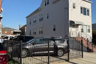2710 Lurting Ave, Bronx, NY 10469 - Photo 2