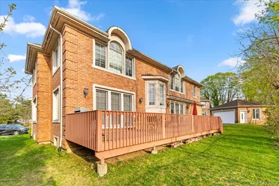 8 Wesey Court, Great Neck, NY 11024 - Photo 38