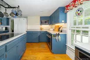 212 Pleasant Ridge Rd, Poughquag, NY 12570 - Photo 10