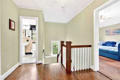 307 Hollywood Avenue, Tuckahoe, NY 10707 - Photo 32