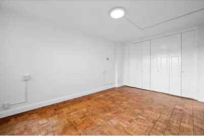 230 Garth Road #7D1, Scarsdale, NY 10583 - Photo 20