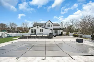 25 Quintree Ln, Melville, NY 11747 - Photo 40