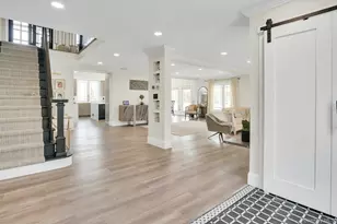 25 Quintree Ln, Melville, NY 11747 - Photo 8