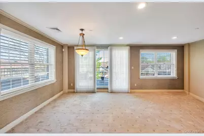 1 Portico Court #300, Great Neck, NY 11021 - Photo 12