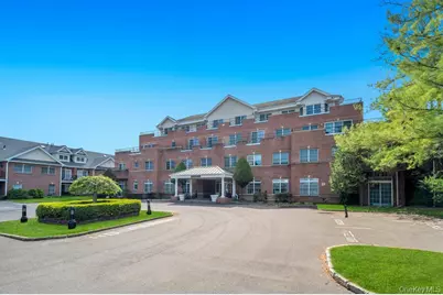 1 Portico Court #300, Great Neck, NY 11021 - Photo 36