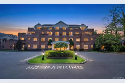 1 Portico Court #300, Great Neck, NY 11021 - Photo 38