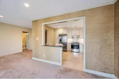 1 Portico Court #300, Great Neck, NY 11021 - Photo 20