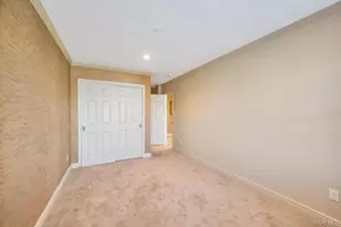 1 Portico Ct, Great Neck, NY 11021 - Photo 26