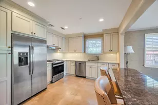 1 Portico Ct, Great Neck, NY 11021 - Photo 22