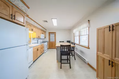 15 Plenty Street, Saugerties, NY 12477 - Photo 14