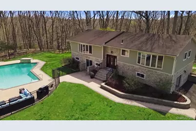 263 Oyster Bay Road, Mill Neck, NY 11765 - Photo 40