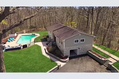 263 Oyster Bay Road, Mill Neck, NY 11765 - Photo 38