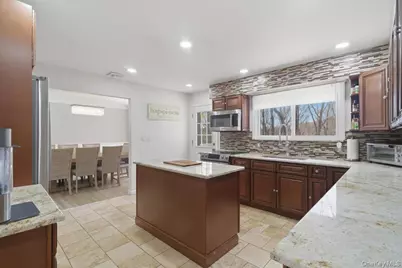 263 Oyster Bay Road, Mill Neck, NY 11765 - Photo 16