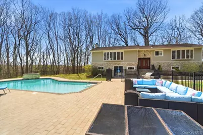 263 Oyster Bay Road, Mill Neck, NY 11765 - Photo 4