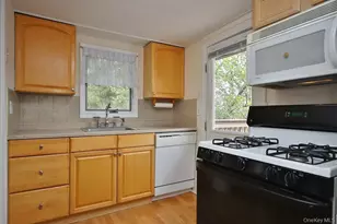 117 W Mombasha Rd, Monroe, NY 10950 - Photo 14
