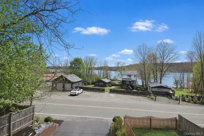 117 W Mombasha Road, Monroe, NY 10950 - Photo 44