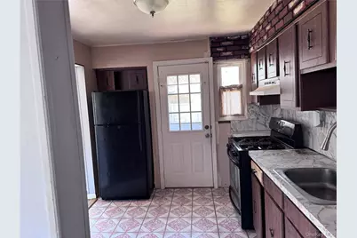 21 Boden Avenue, Valley Stream, NY 11580 - Photo 8