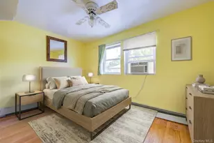 50 Gleaner Ln, Levittown, NY 11756 - Photo 16