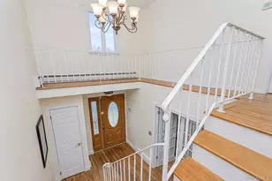 36 Ashwood Ct, New York, NY 10308 - Photo 20