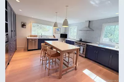 323 Division Street, Sag Harbor, NY 11963 - Photo 4